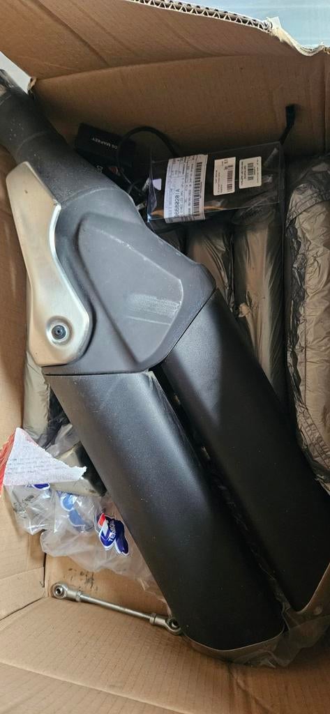 Originele uitlaat Ducati Monster 1200S (bj 2017), Motoren, Ophalen, Gebruikt