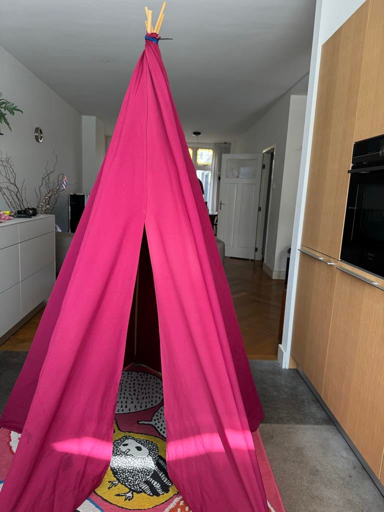 Grote/hoge speeltent met stevig doek, Ophalen, Gebruikt