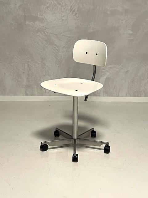 Kevi burostoel Jorgen Rasmussen bureaustoel Fritz Hansen, Huis en Inrichting, Bureaustoelen, Gebruikt, Wit, Fritz Hansen, Bureaustoel