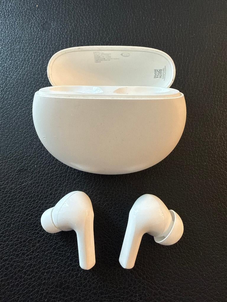 XIAOMI REDMI BUDS 4 Active White Wireless Earbuds, Gebruikt, Overige merken, Ophalen of Verzenden, In oorschelp (earbud)