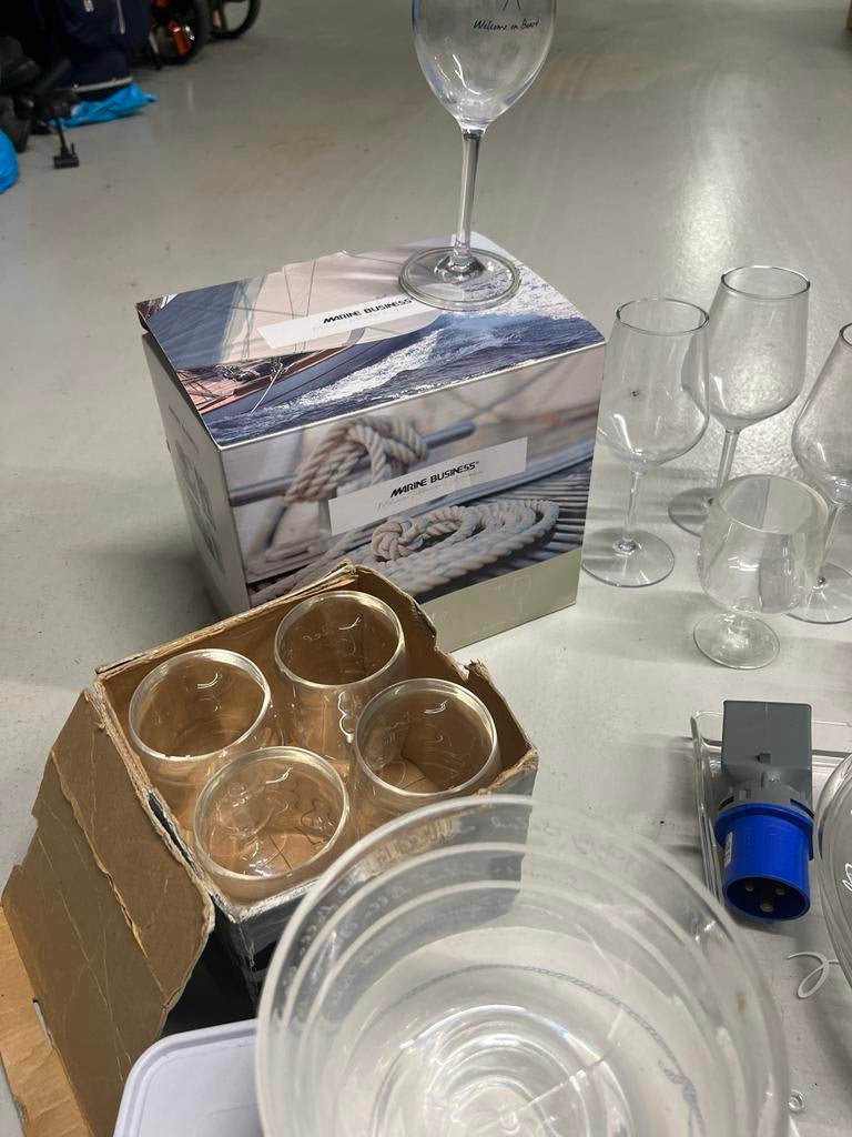 Kunststof glaswerk voor op de boot of aan zwembad, Ophalen, Gebruikt