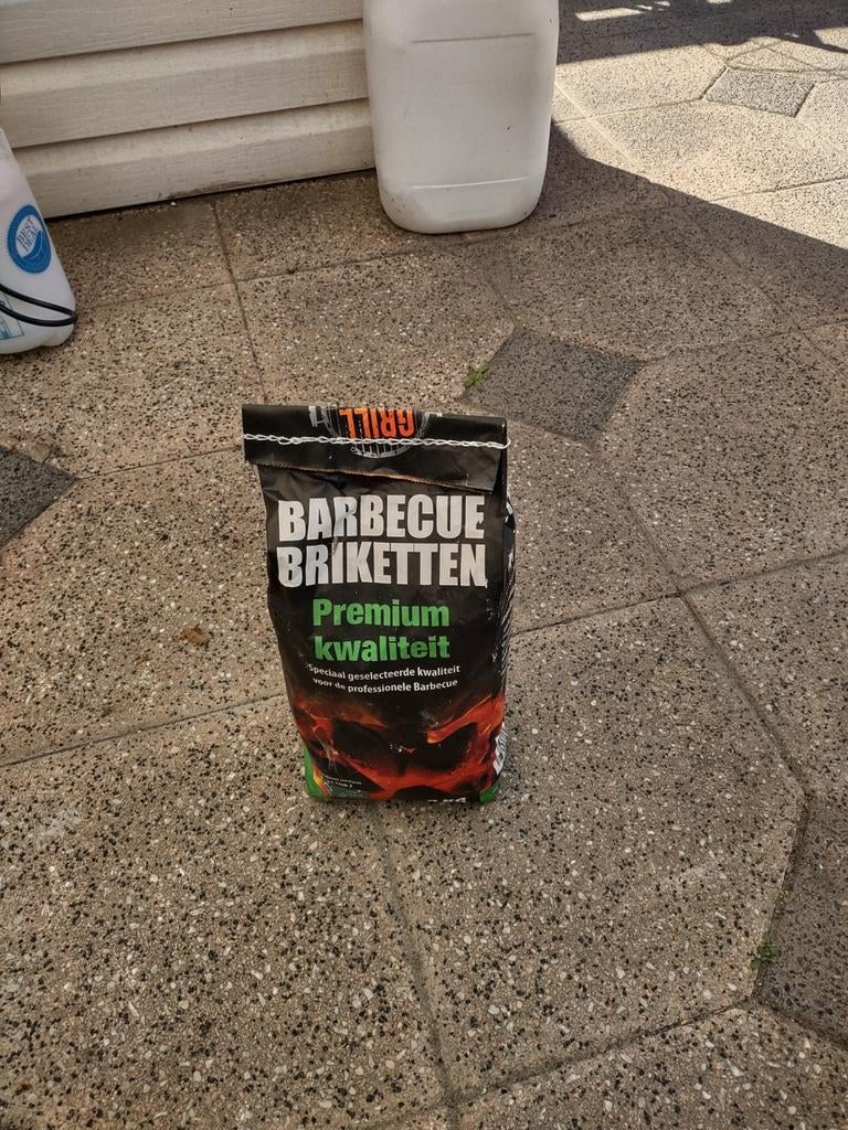 Briketten, Ophalen of Verzenden