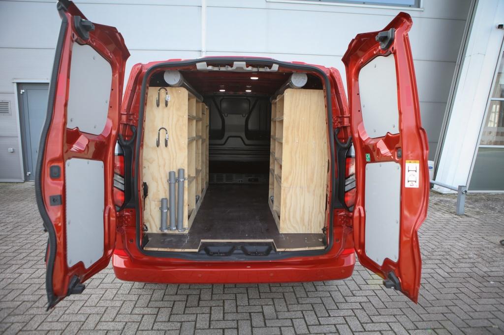 Ford Transit Custom 320 2.0 TDCI L2H1 L (bj 2024), Auto's, Bestelauto's, Gebruikt, Euro 6, 4 cilinders, 150 pk