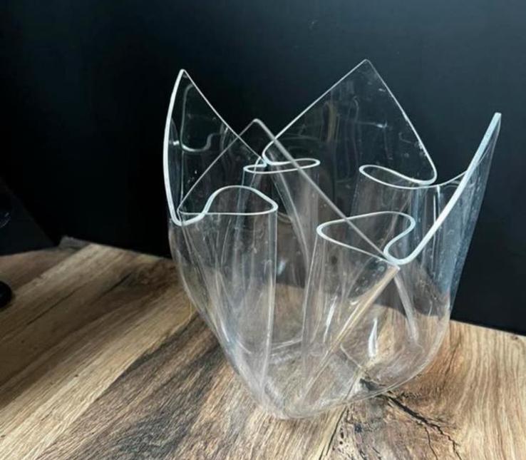 Prachtige vintage helder plexiglas vaas., Kunststof, Overige kleuren, Ophalen of Verzenden, Zo goed als nieuw