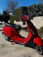 Vespa Sprint Rood 2021, Fietsen en Brommers, Scooters | Vespa, Ophalen, Gebruikt, Maximaal 45 km/u, Vespa S