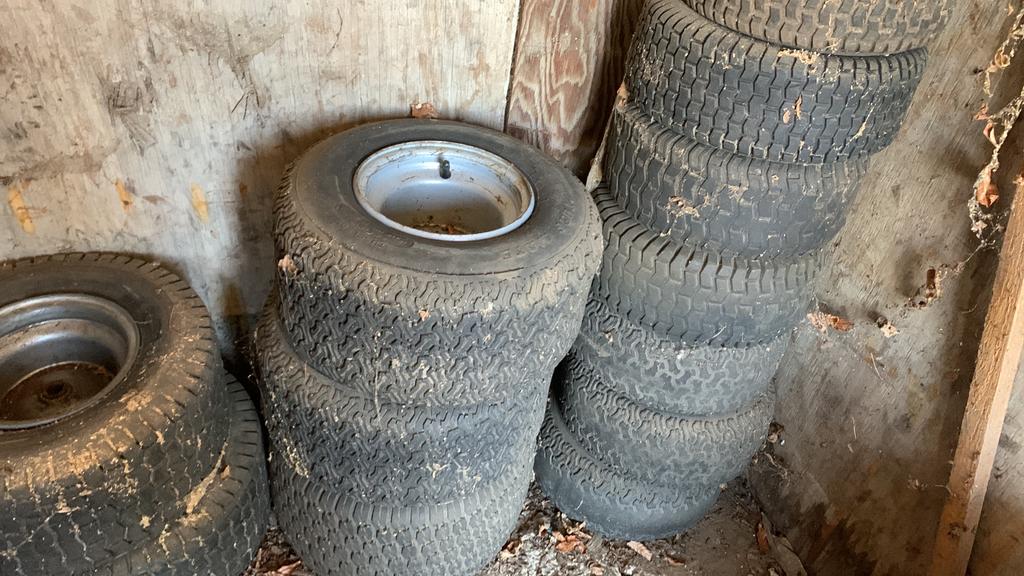 Div wielen voor grasmaaiers alles in een koop, Ophalen, Zo goed als nieuw