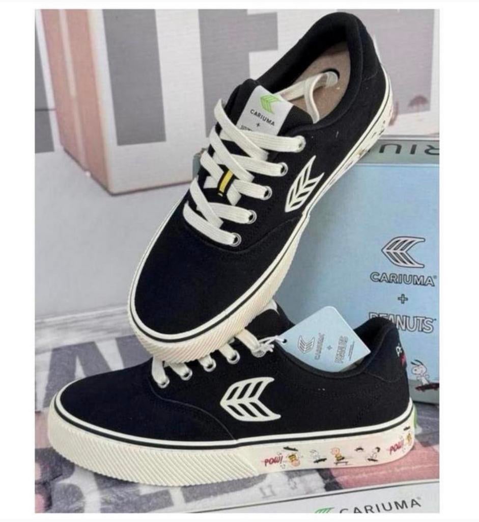 Cariuma peanuts pro SNOOPY Skate black suede canvas ivory 39, Zwart, Nieuw, Ophalen of Verzenden, Sneakers of Gympen