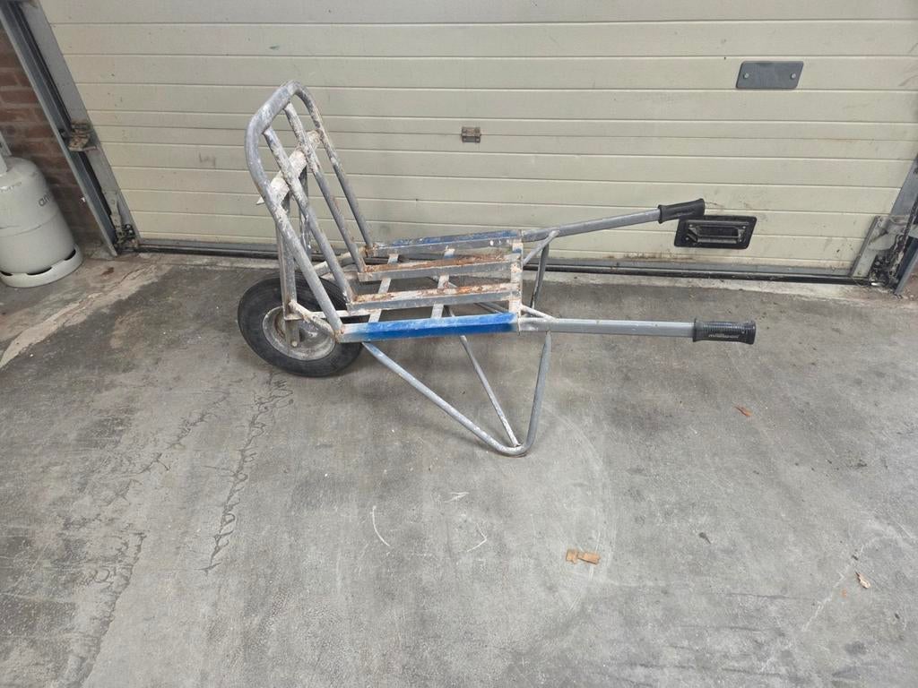 Steenkruiwagen, Doe-het-zelf en Verbouw, Transportwagens, Ophalen, Zo goed als nieuw, Transportkar