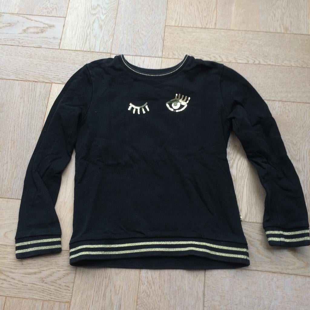 Leuke nette zwarte trui gouden knipoog Europe Kids 122/128, Gebruikt, Europe Kids, Meisje, Trui of Vest