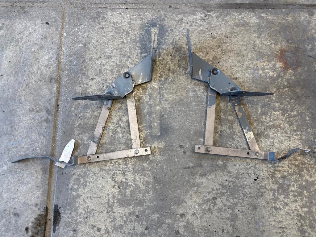 Bedbank scharnieren Volkswagen T3, Caravans en Kamperen, Camper-accessoires, Ophalen of Verzenden