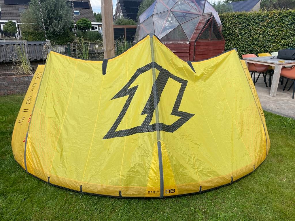 North Orbit 8M 2023, Watersport en Boten, Kitesurfen, Gebruikt, 8 m², Geen board, Ophalen of Verzenden