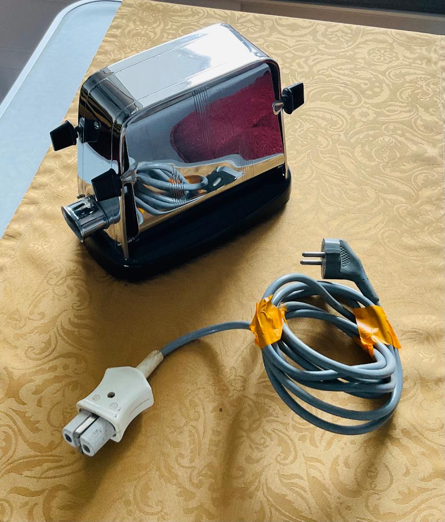 Te koop vintage broodtoaster, Antiek en Kunst, Curiosa en Brocante, Ophalen of Verzenden