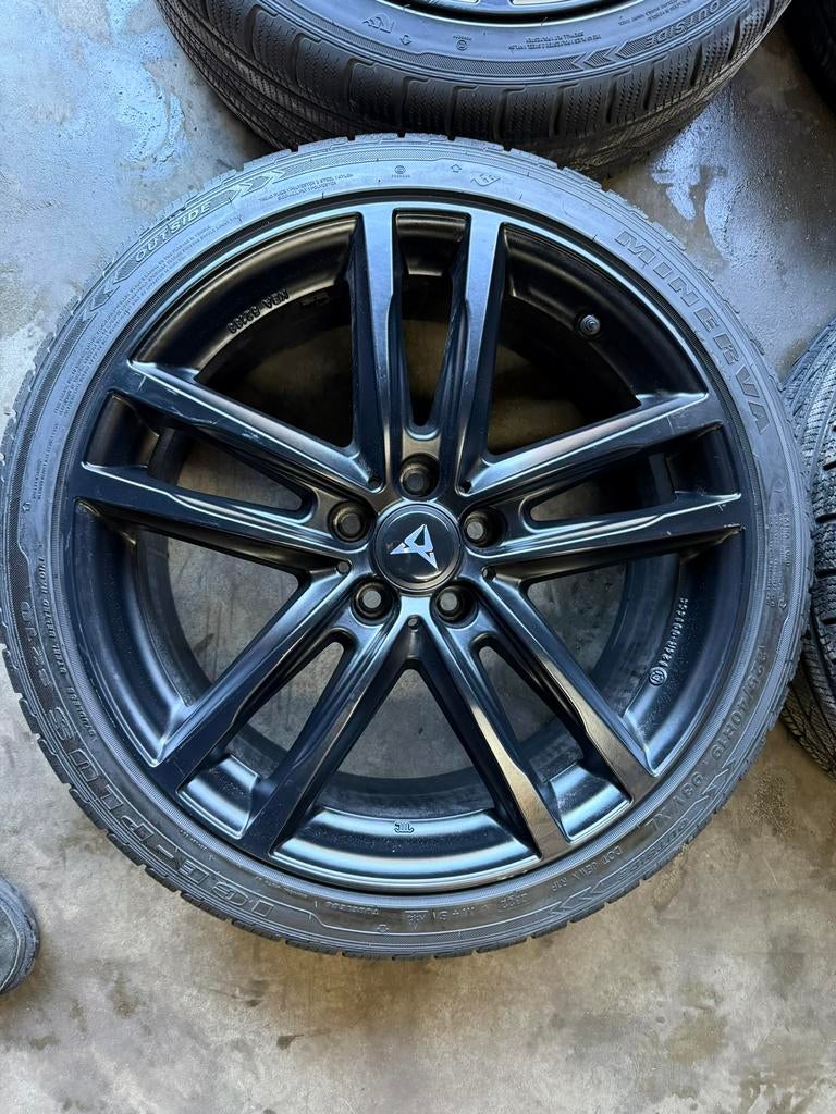 ‼️19” CUPRA FORMENTOR / ATECA winter set. Inruil mogelijk, 19 inch, Gebruikt, Banden en Velgen, Winterbanden