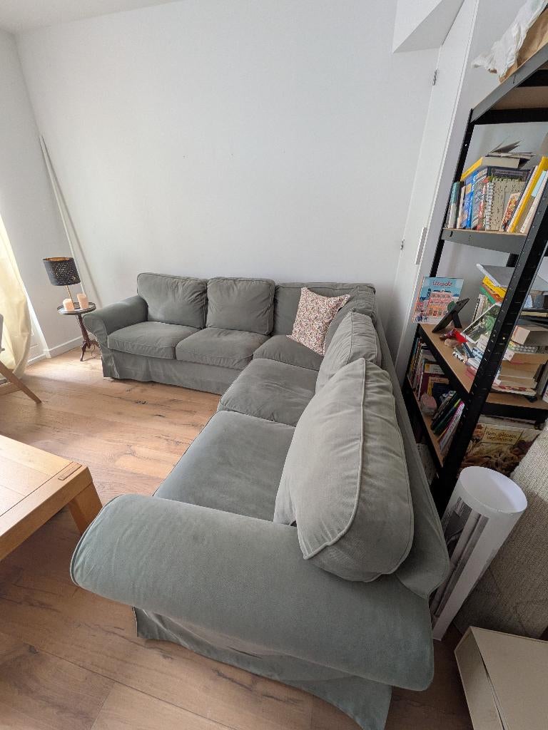 Hoekbank 4 zits / Couch, Huis en Inrichting, Ophalen, Zo goed als nieuw