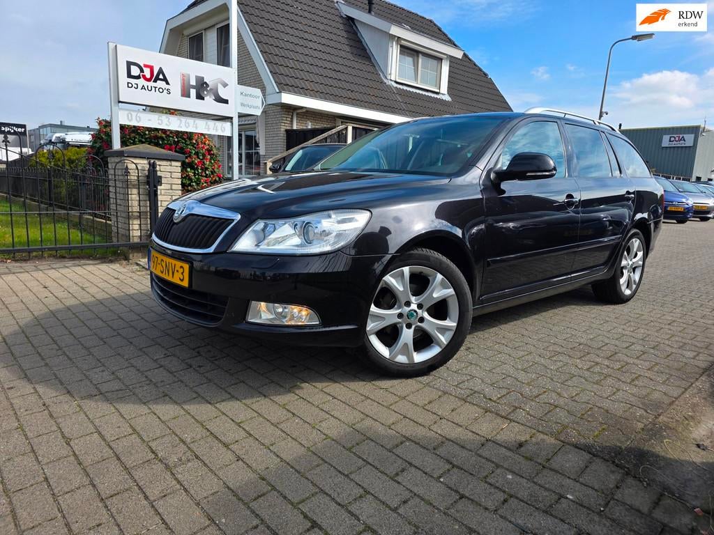 Skoda Octavia Combi 1.2 TSI Elegance Business Line, Euro 5, Stof, Gebruikt, 4 cilinders
