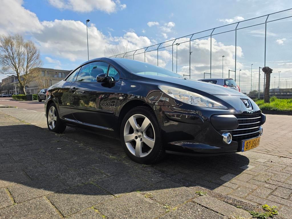 Peugeot 307 2.0 16V CC 2006 Zwart, Auto's, Peugeot, Particulier, ABS, Airbags, Airconditioning, Boordcomputer, Centrale vergrendeling