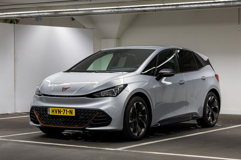 CUPRA Born Business Limited 63 kWh 231pk, Auto's, Automaat, Gebruikt, Adaptive Cruise Control, Te koop