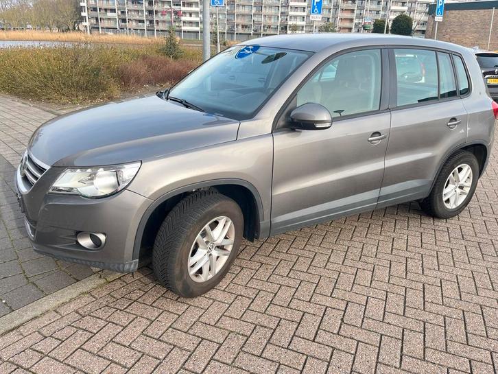 Volkswagen Tiguan 1.4 TSI 110KW 2010 lage km stand 92250, Auto's, Volkswagen, Particulier, Tiguan, ABS, Airbags, Airconditioning