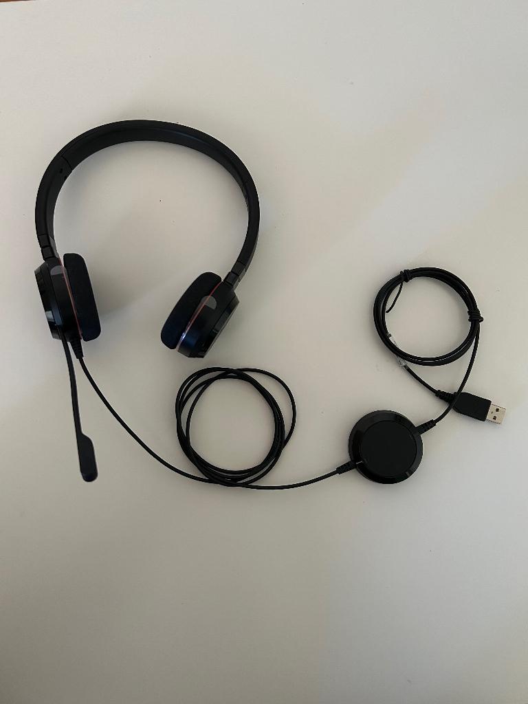 Jabra HSC016 (Evolve 20) headset, Computers en Software, Headsets, Zo goed als nieuw, On-ear, Bedraad, Gaming headset, Inklapbare microfoon