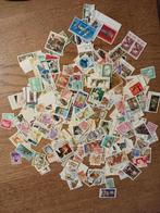 Doos met Postzegels uit de DDR, Postzegels en Munten, Ophalen of Verzenden, DDR, Gestempeld