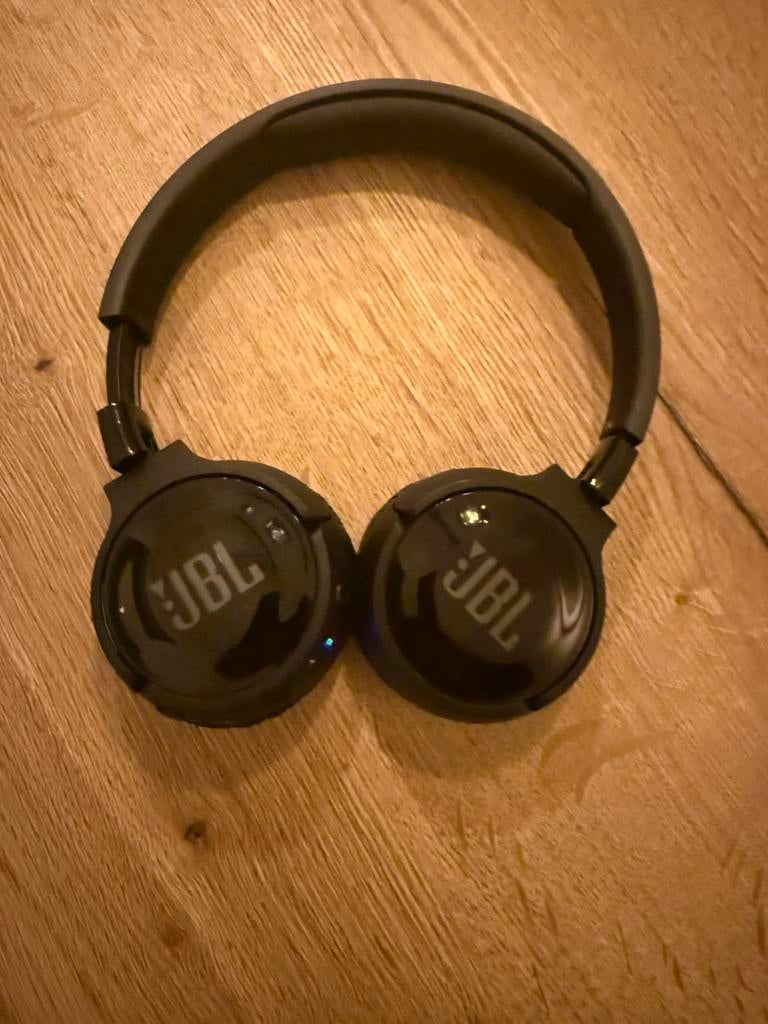 JBL draadloze koptelefoon, Ophalen of Verzenden, Zo goed als nieuw, Overige merken
