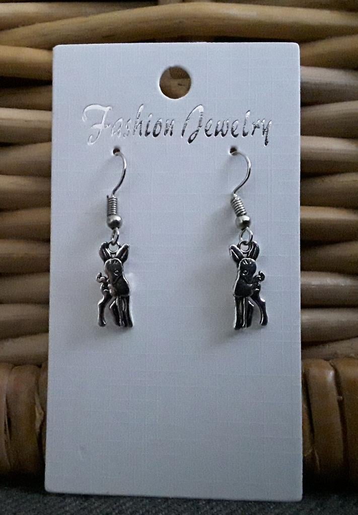 Oorbellen ree - reetje - hertje - bambi (2), Ophalen of Verzenden, Nieuw, Overige materialen, Hangers