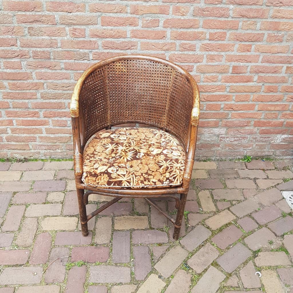 Stoel gratis af te halen, Ophalen, Gebruikt, Bruin, Riet of Rotan