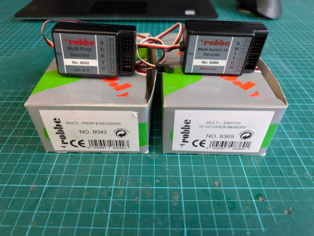 Robbe Multi Switch Decoder 8042 + 8369, Hobby en Vrije tijd, Modelbouw | Radiografisch | Overige, Zo goed als nieuw, Ophalen of Verzenden