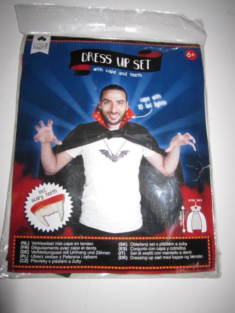 8 Carnaval herencapes met verlichting in de kraag Nieuw, Ophalen of Verzenden, Nieuw, Overige maten, Kleding