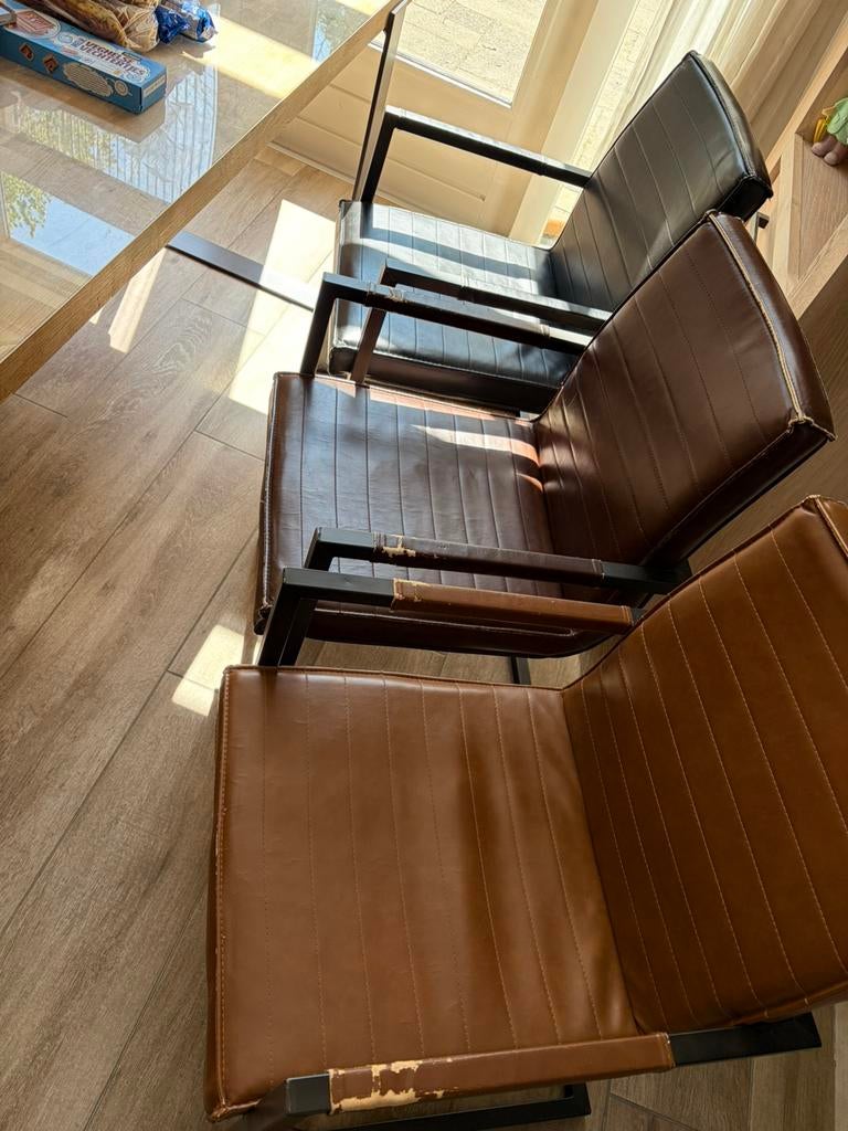 GRATIS 3 stoelen & bank eetkamer, Ophalen, Zo goed als nieuw, Drie
