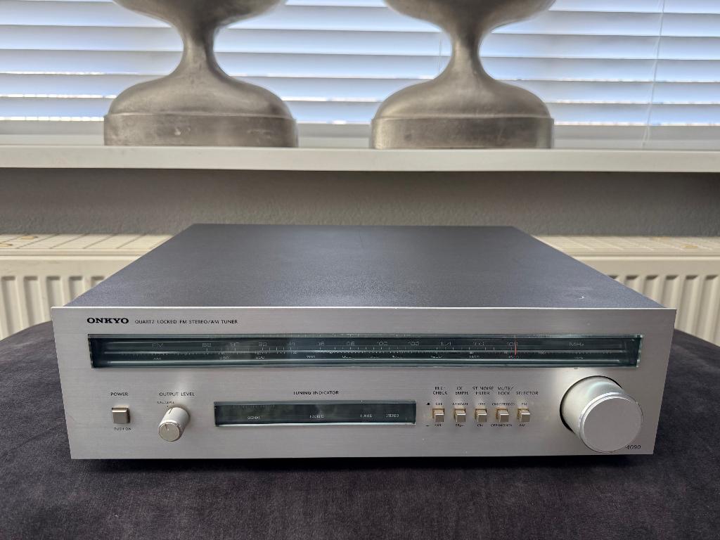 ONKYO T-4090 Tuner, Ophalen of Verzenden, Gebruikt, Analoog