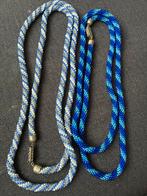 Twee vintage kralenkettingen in blauwtinten, Ophalen of Verzenden, Gebruikt, Blauw, Overige materialen