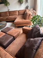 Mooie hoekbank  stoel en hockers 2.80 x 2.00, Huis en Inrichting, Banken | Bankstellen, 250 tot 300 cm, Industrieel modern, Hoekbank