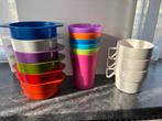 Retro plastic camping servies: kommen, bekers en kopjes, Ophalen of Verzenden, Gebruikt