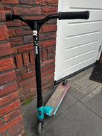 Stuntstep met gebruikssporen, Fietsen en Brommers, Ophalen, Gebruikt, Gewone step