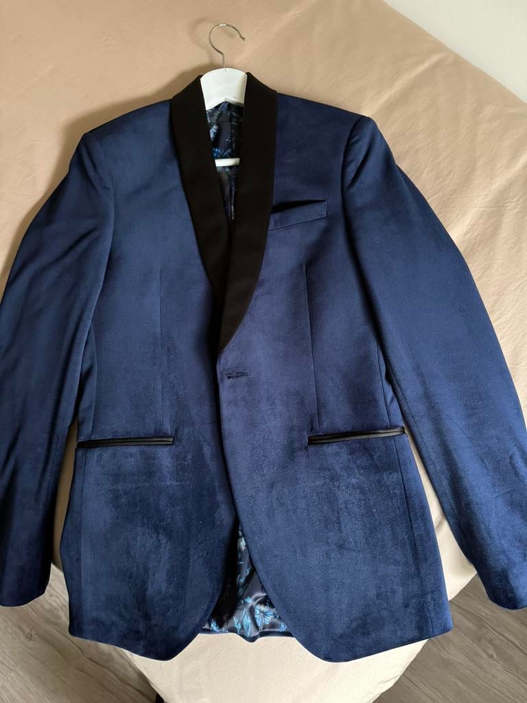 Heren blazer velvet mt 42, Kleding | Heren, Ophalen of Verzenden, Gedragen, Maat 46 (S) of kleiner, Blauw