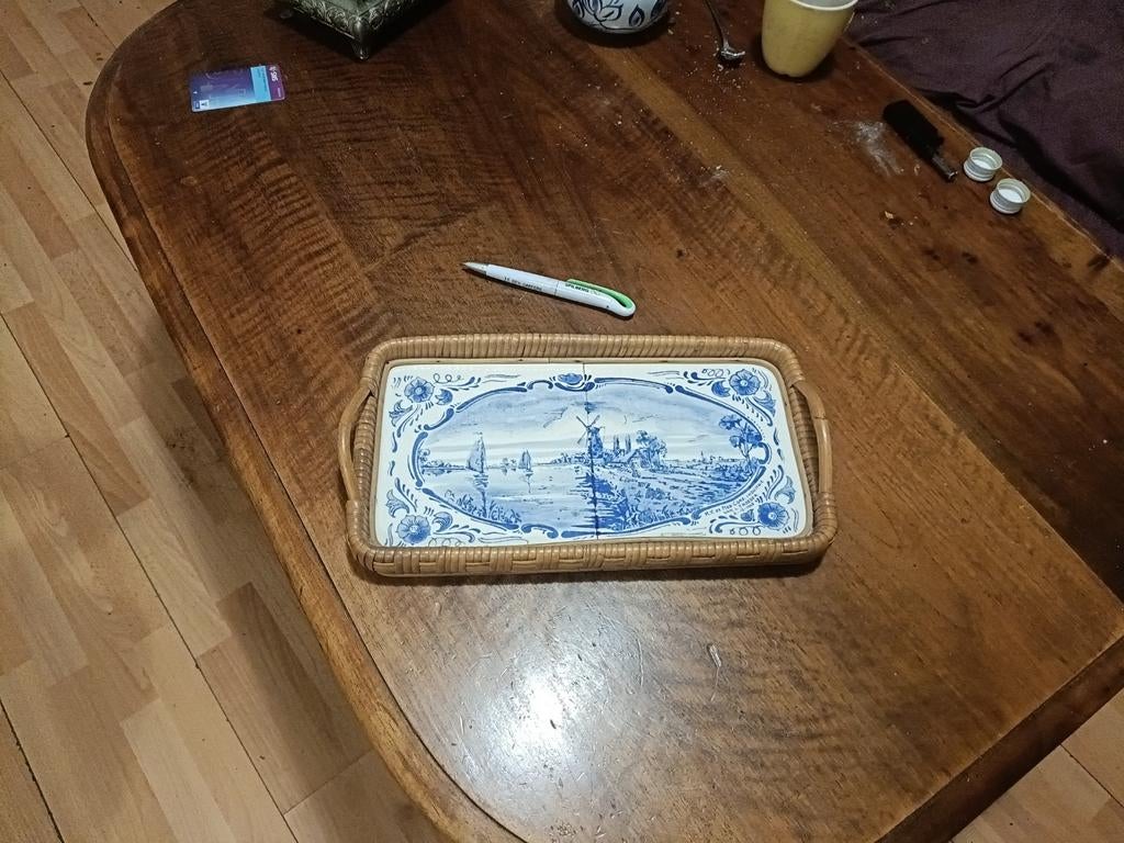 Tegel dienblad, Ophalen