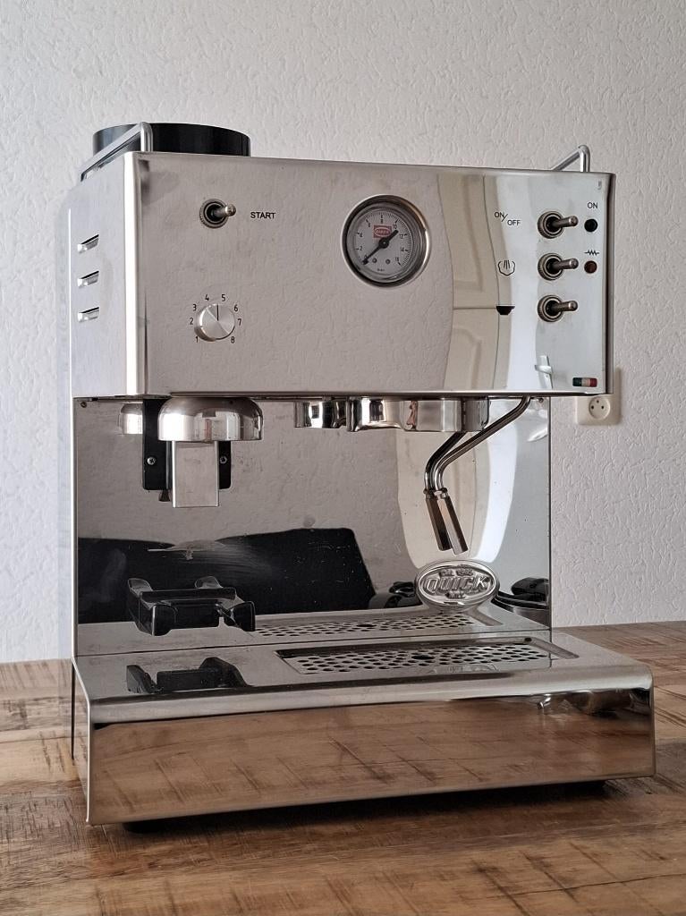 Quick Mill 3035 Top Onderhouden!, Ophalen, Espresso apparaat, 10 kopjes of meer, Zo goed als nieuw