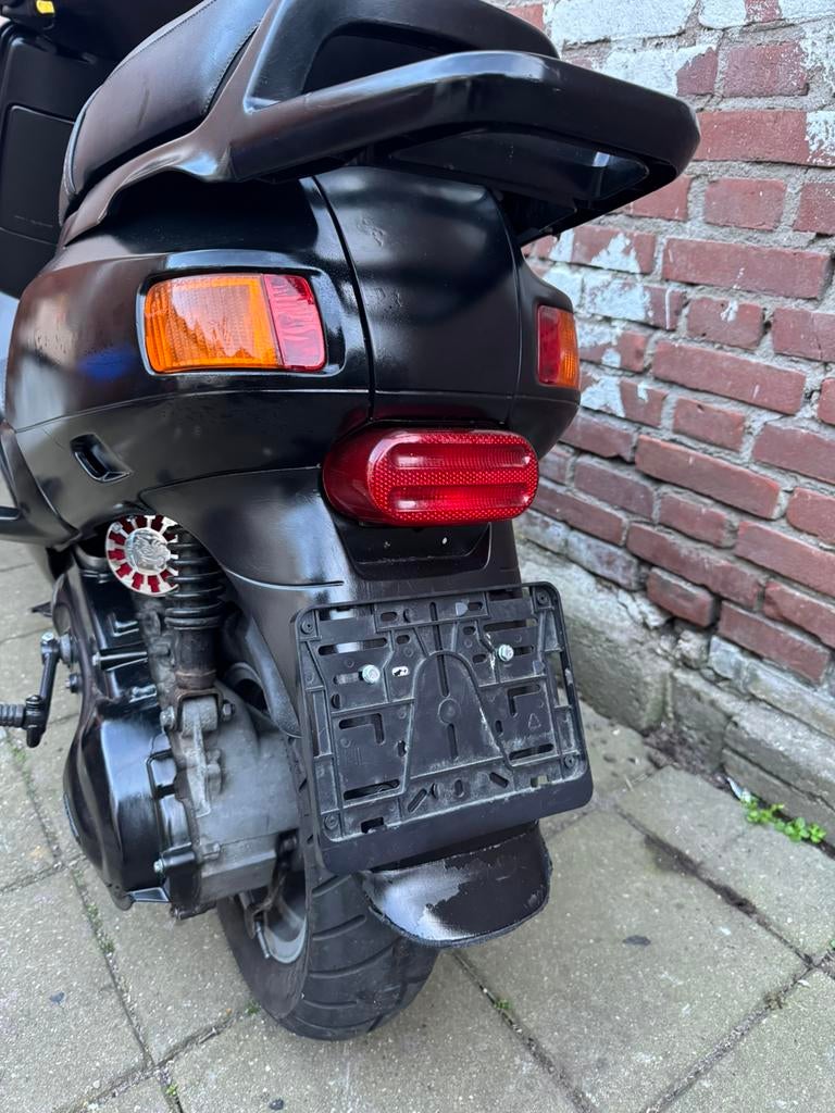 Piaggio skipper lc 125cc alle papieren, Fietsen en Brommers, Brommeronderdelen | Scooters, Ophalen of Verzenden, Zo goed als nieuw