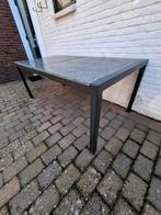 Mooie terrastafel, Ophalen, Zo goed als nieuw, Rechthoekig, Overige materialen