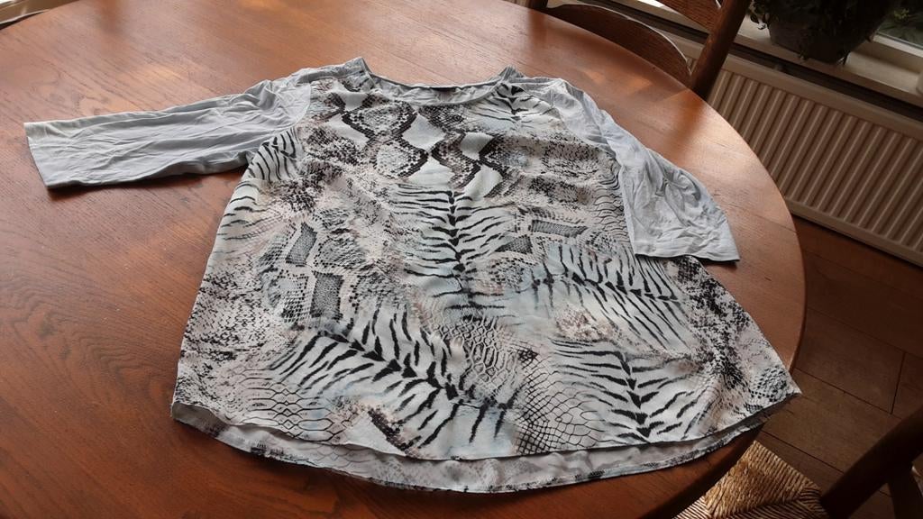 Fleurig shirt met dierenprint en driekwart mouw, maat L, Ophalen of Verzenden