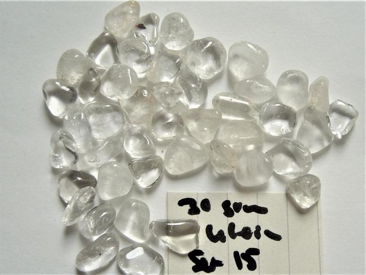 bergkristal foto1 = 2,10 trommelstenen 30g of 1 trommelsteen, Verzamelen, Mineralen en Fossielen, Mineraal, Ophalen of Verzenden