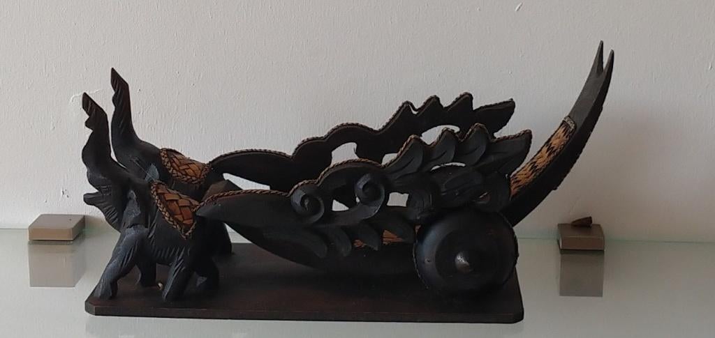 Asia houtsnijwerk ;  enkele wijnfleshouder , volgnr 98, Ophalen of Verzenden