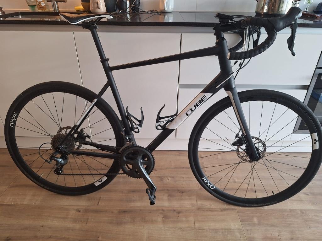 Cube Attain Race Disc black'n'white (racefiets / road bike), Fietsen en Brommers, Fietsen | Racefietsen, 28 inch, Gebruikt, Heren