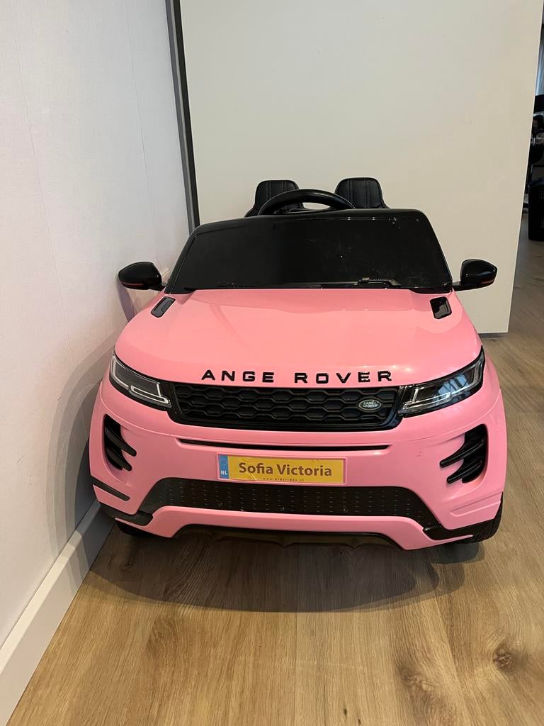 Roze elektrische speelgoedauto Range Rover 2 pers, Kinderen en Baby's, Speelgoed | Buiten | Accuvoertuigen, Ophalen, Zo goed als nieuw