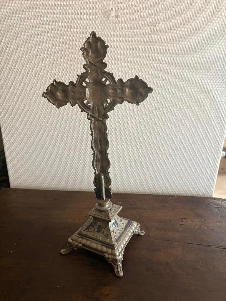 Antiek Decoratief Kruis met Corpus Christi, Antiek en Kunst, Antiek | Religie, Ophalen of Verzenden