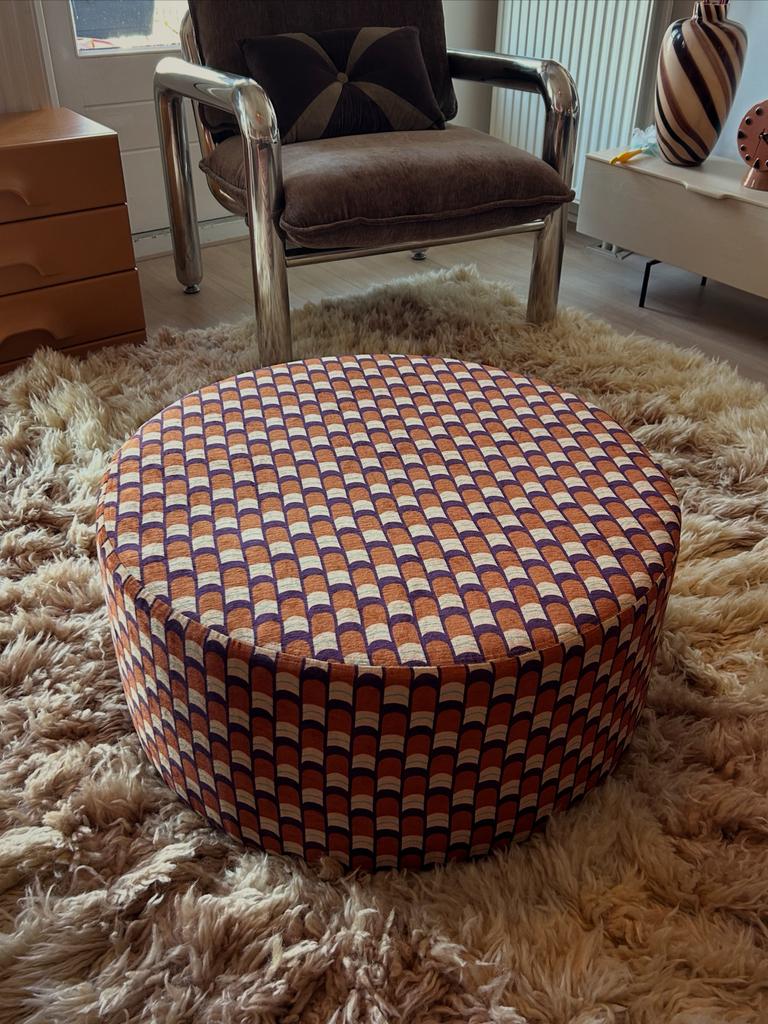 Claudi Sierra Orange Poef (Rond 70 x H35 cm), Ophalen, Zo goed als nieuw, Rond, 50 tot 75 cm