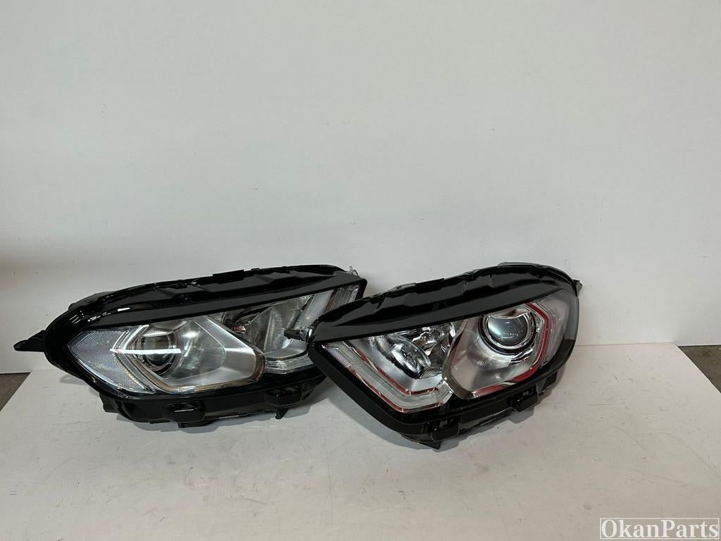 Ford EcoSport Xenon Linker Rechts koplamp Links Rechts, Auto-onderdelen, Verlichting, Ford, Gebruikt, Ophalen of Verzenden