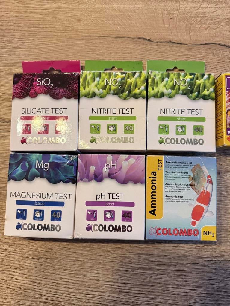 Colombo testsets deels gebruikt, Dieren en Toebehoren, Ophalen of Verzenden