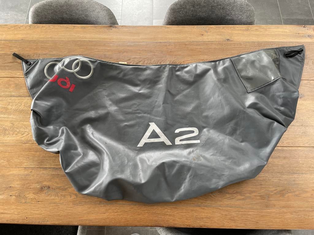 Audi A2 Opberghoes Motorkap DATEX VAS6011- Uniek Stuk, Ophalen of Verzenden, Gebruikt, Op maat